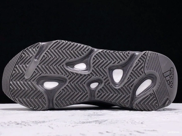 FU6684 Adidas Yeezy V2 Boost 700 Vanta